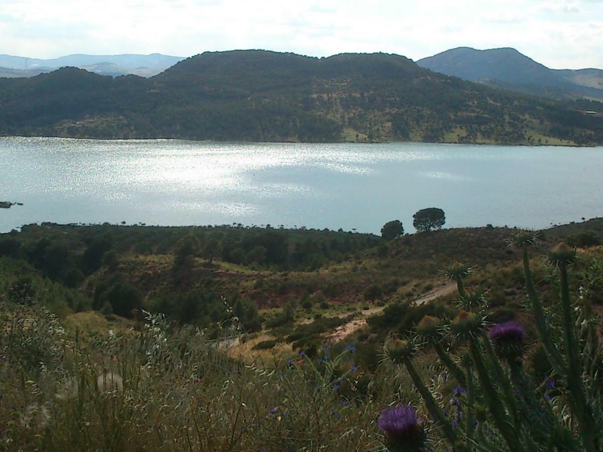 Atico Casaenmedio Lägenhet Valle de Abdalagís Exteriör bild